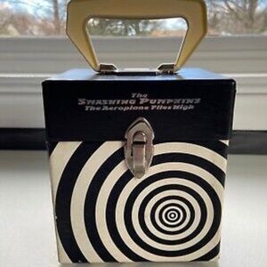 Smashing Pumpkins Aeroplane Flies High